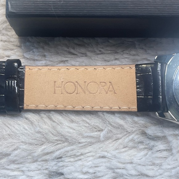 NWT HONORA Watch Floating Cultured Pearls Mother of Pearl Face Stainless Steel - Picture 6 of 8